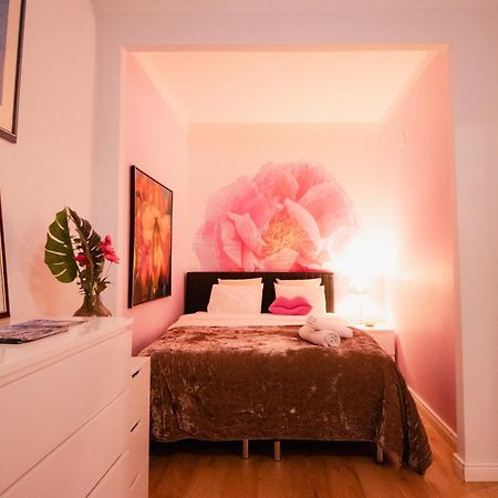 Lovely Flat In The Heart Of Хелзинки Екстериор снимка