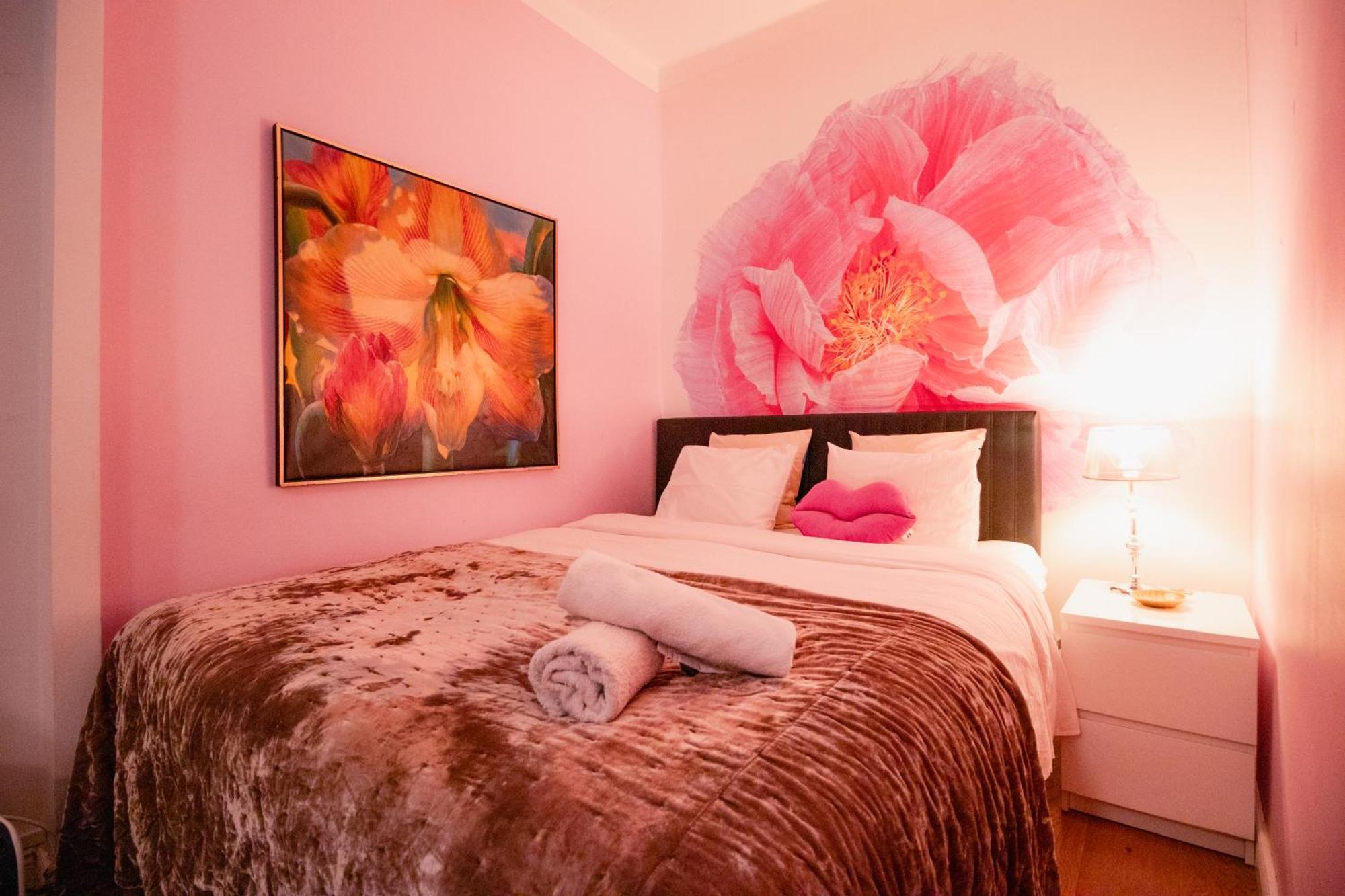 Lovely Flat In The Heart Of Хелзинки Екстериор снимка
