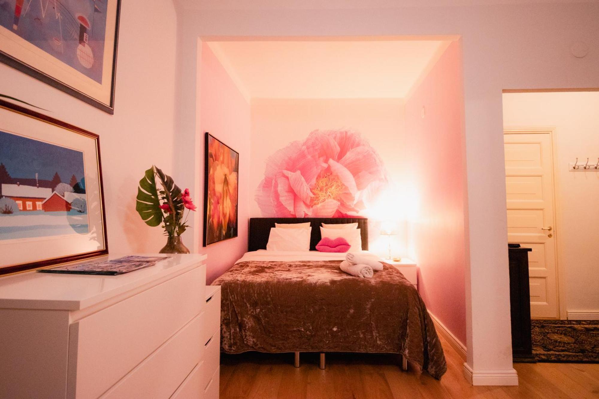 Lovely Flat In The Heart Of Хелзинки Екстериор снимка