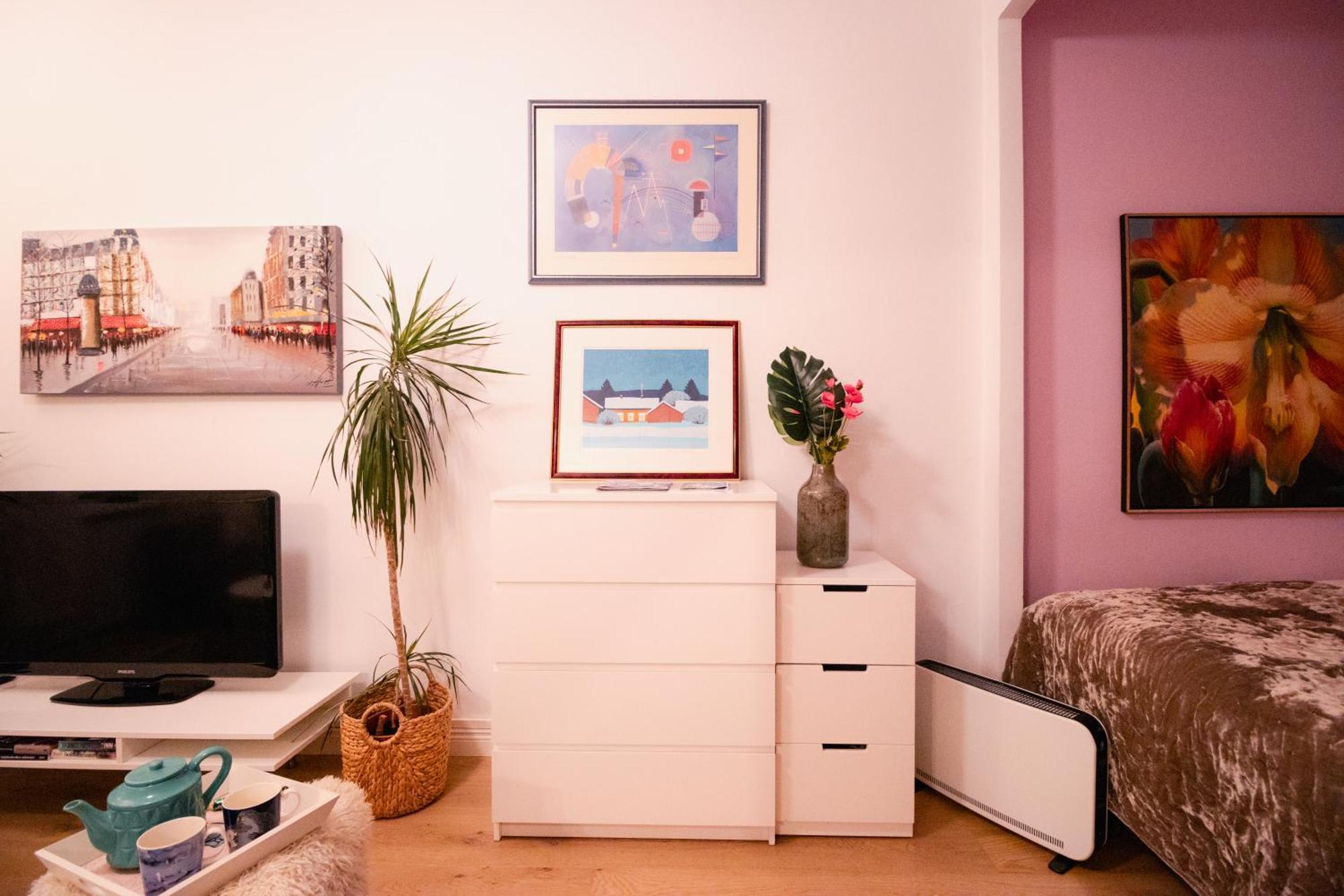 Lovely Flat In The Heart Of Хелзинки Екстериор снимка