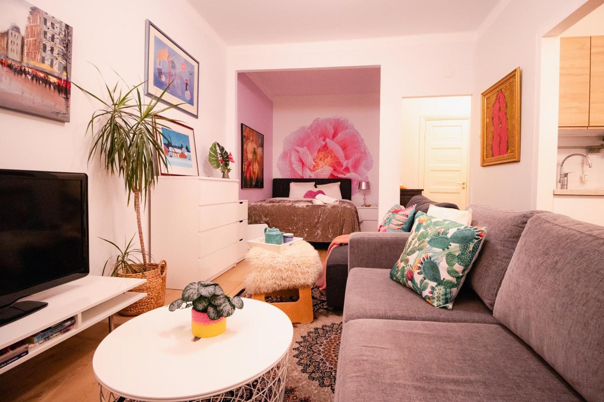Lovely Flat In The Heart Of Хелзинки Екстериор снимка