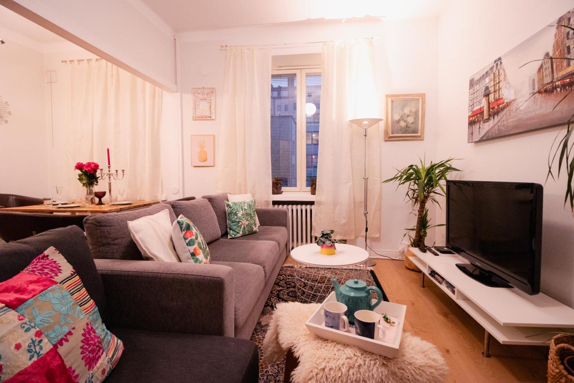 Lovely Flat In The Heart Of Хелзинки Екстериор снимка
