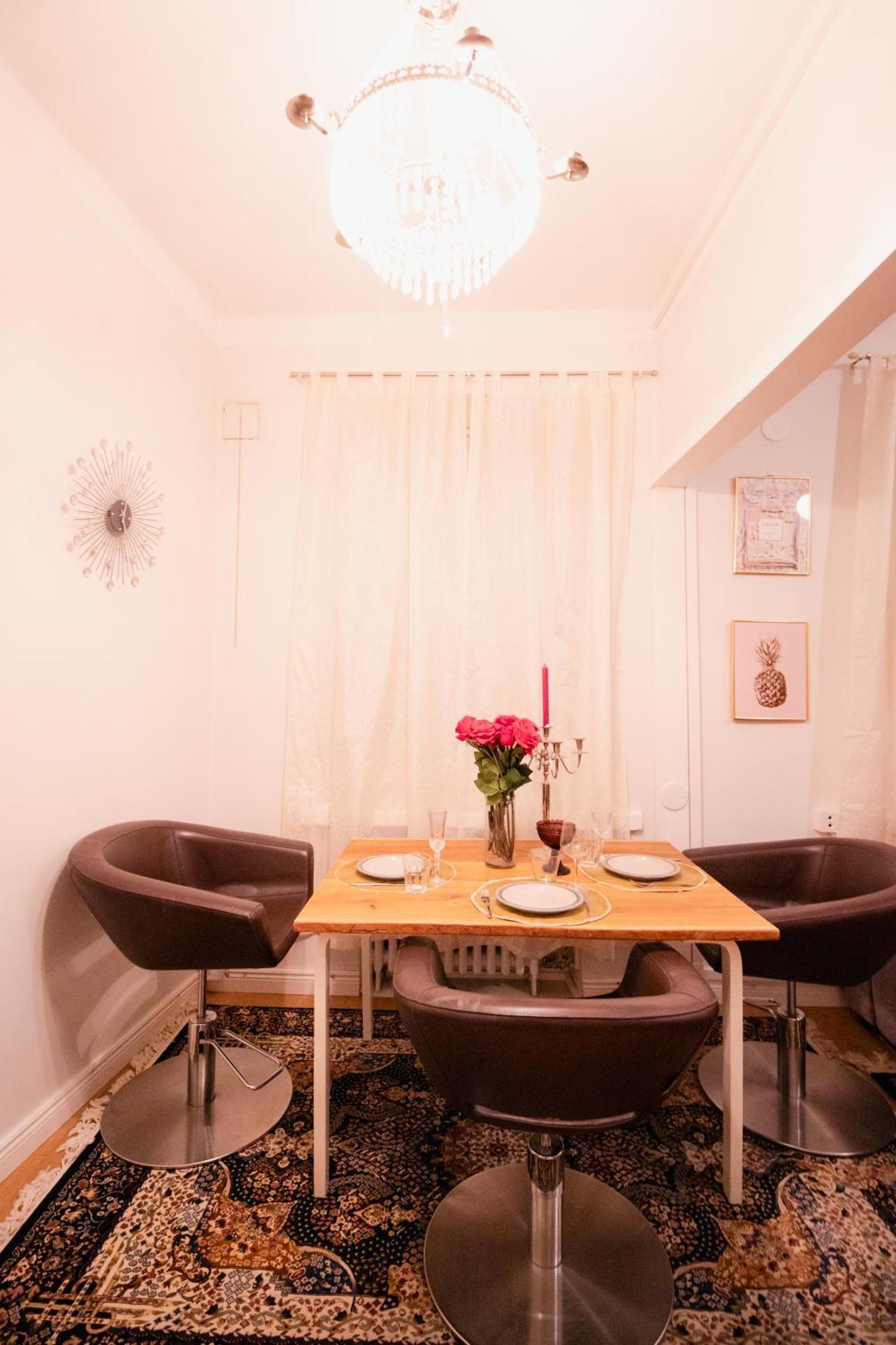Lovely Flat In The Heart Of Хелзинки Екстериор снимка