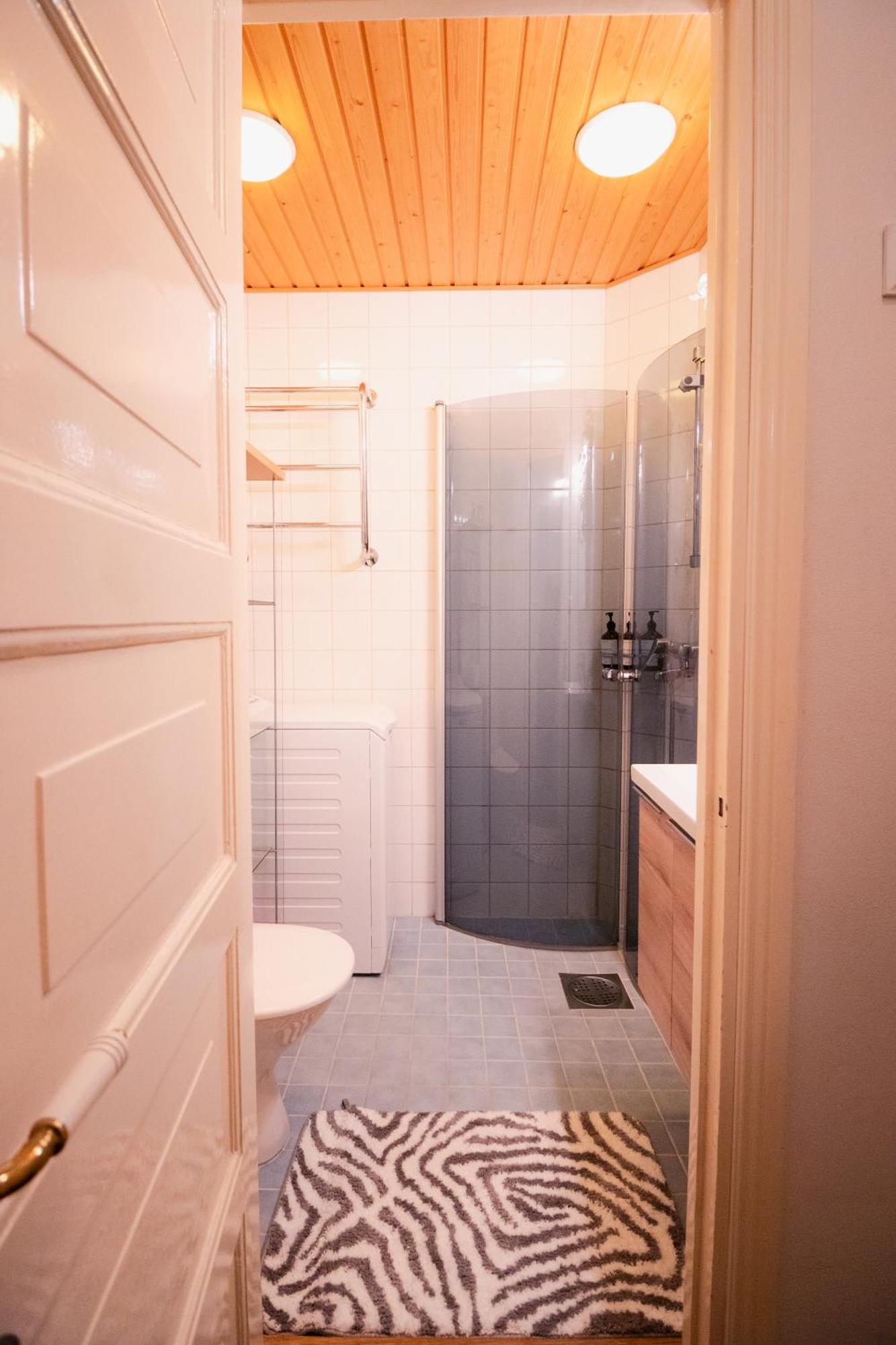 Lovely Flat In The Heart Of Хелзинки Екстериор снимка